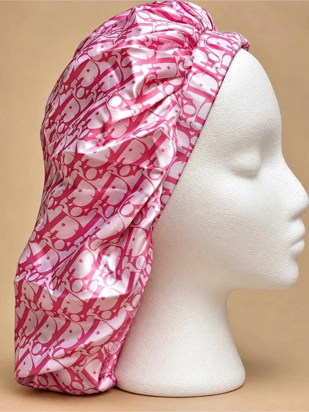 Pink & White Dior bonnet